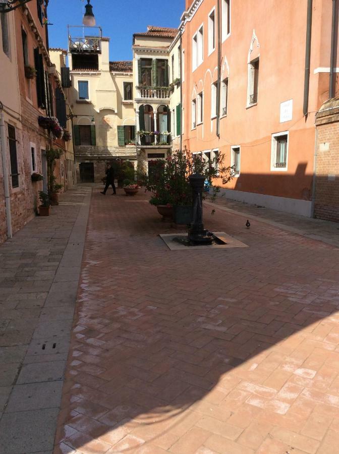 Appartamento Con Vista Венеция Экстерьер фото